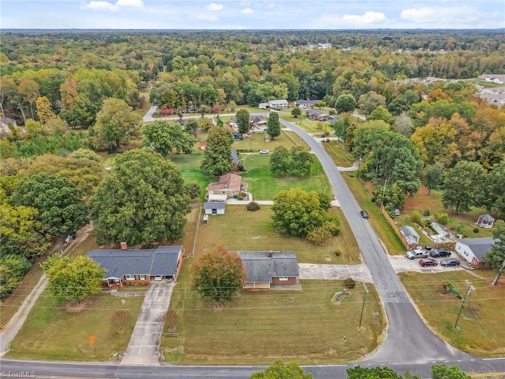 1843 Weant Road High Point, NC 27263 - Photo 24 of 30