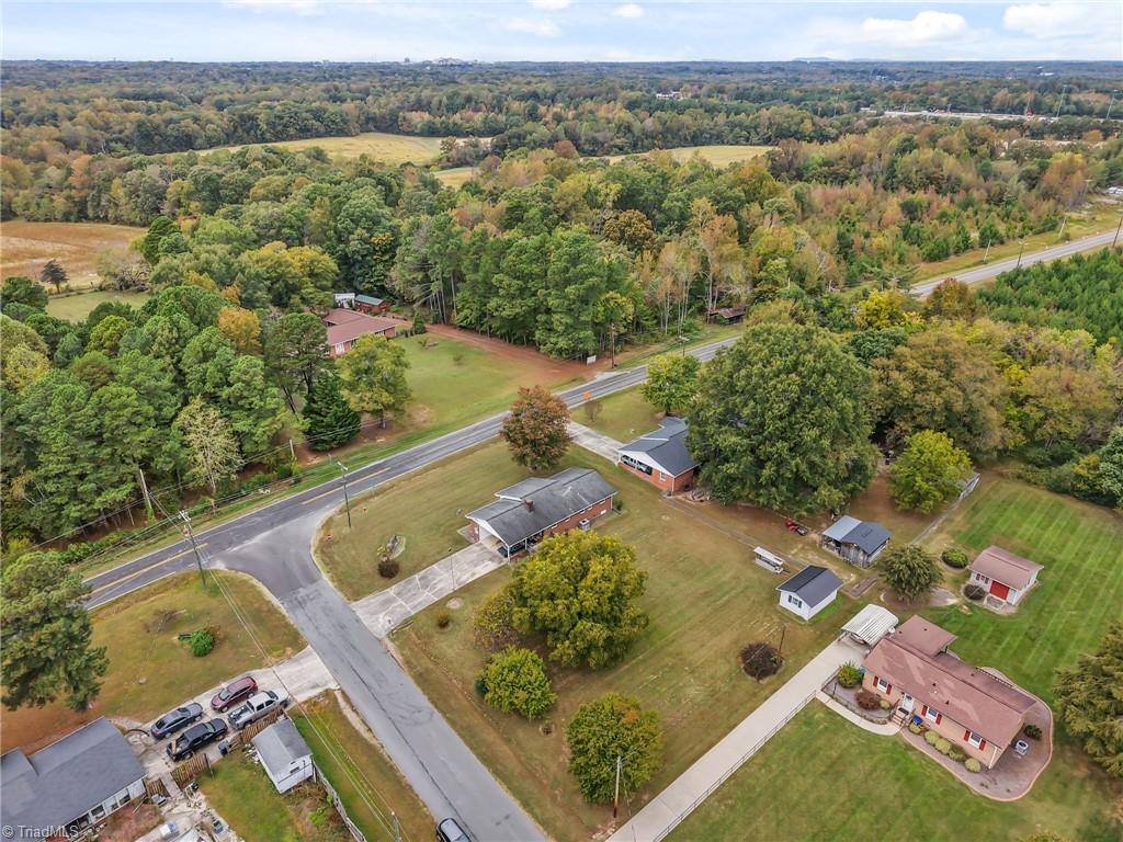 1843 Weant Road High Point, NC 27263 - Photo 27 of 30