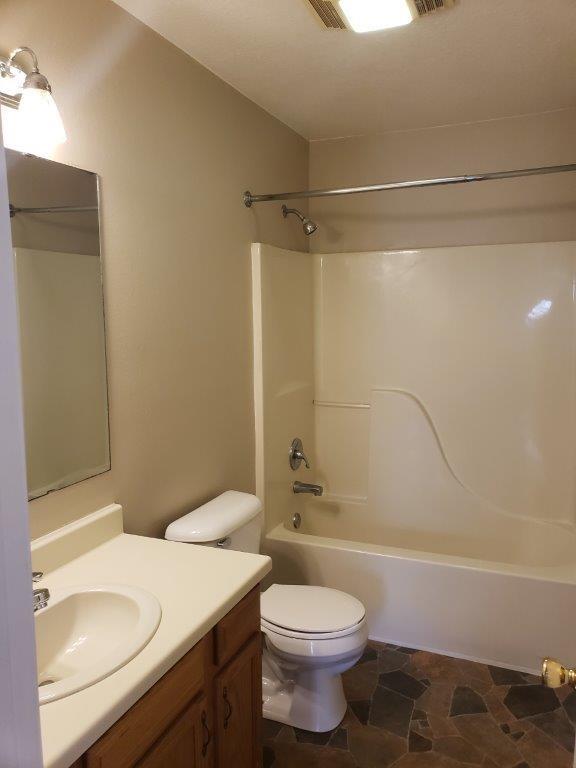 824 Link Road, Unit A/B Lake Charles, LA 70607 - Photo 10 of 12