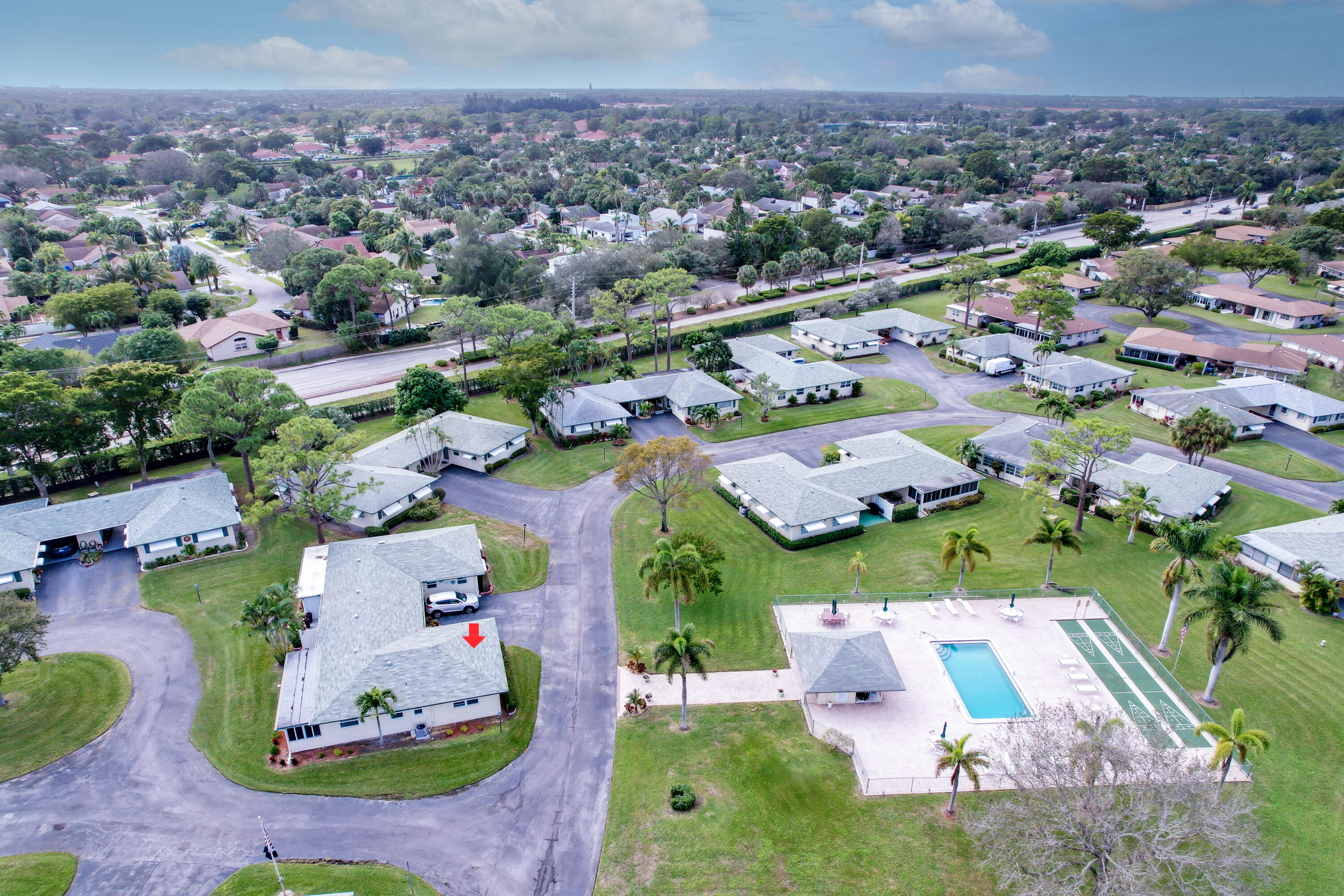 227 Cardinal Lane Delray Beach, FL 33445 - Photo 38 of 38 an aerial view of residential houses with outdoor space and parking