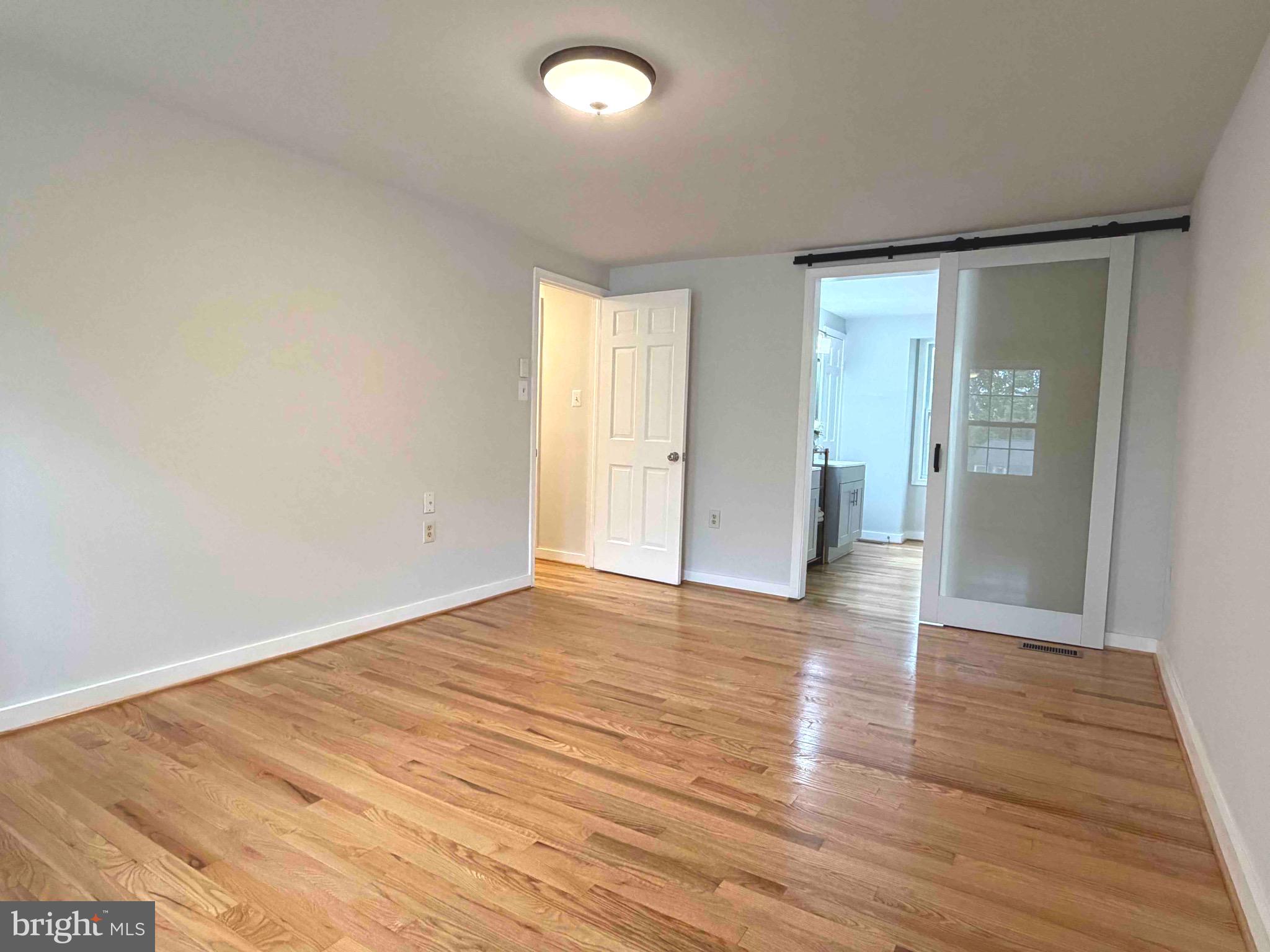 2283 Dosinia Court Reston, VA 20191 - Photo 14 of 27 Master Bedroom