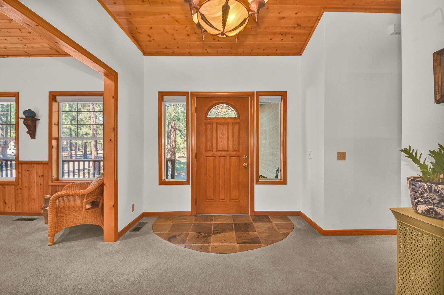 14414 Crossroads Loop Sisters, OR 97759 - Photo 9 of 57 8a