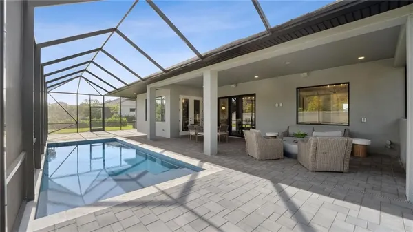 $1,550,000 | 461 North Arrowhead Trail, Vero Beach, FL 32963