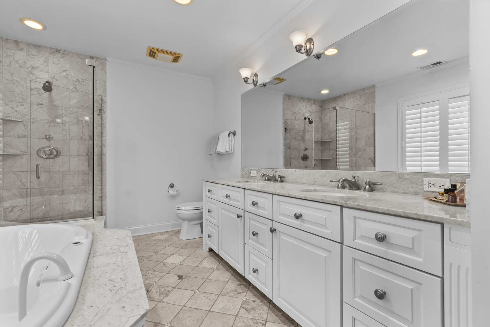 545 Sheridan Road Winnetka, IL 60093 - Photo 20 of 29