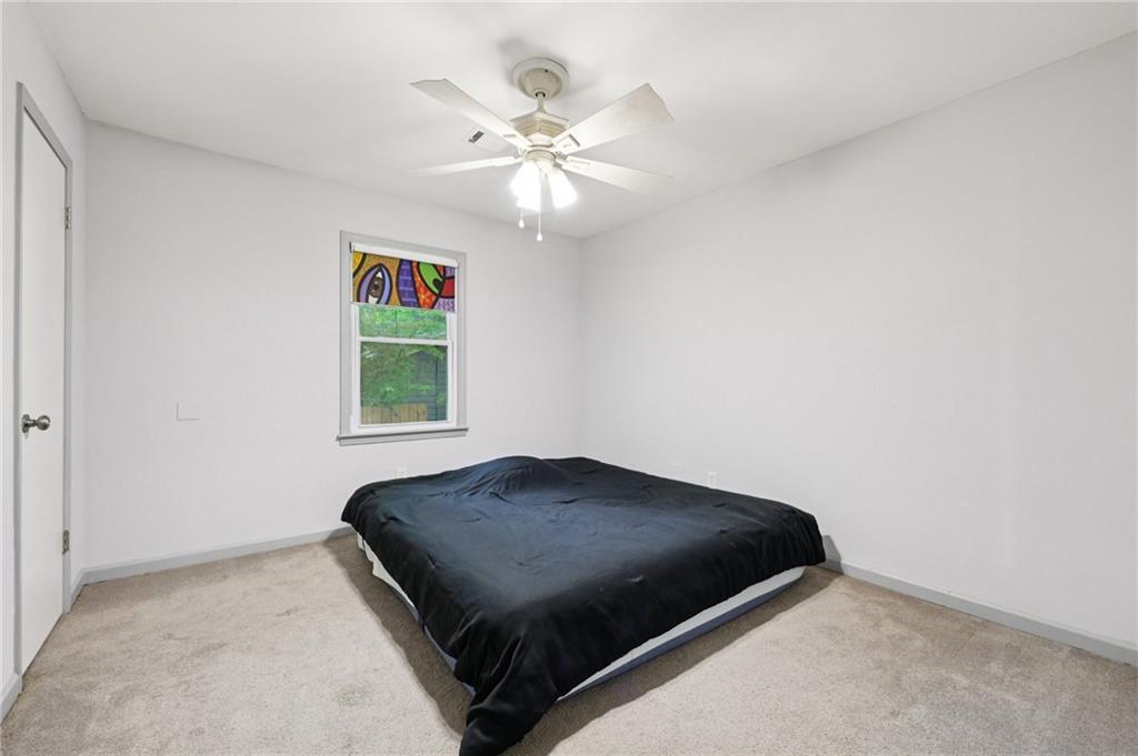 562 Rimrock Trail Stone Mountain, GA 30083 - Photo 15 of 23