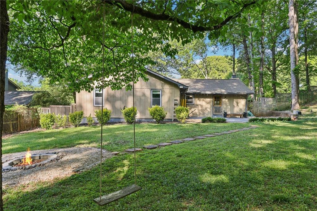 562 Rimrock Trail Stone Mountain, GA 30083 - Photo 20 of 23