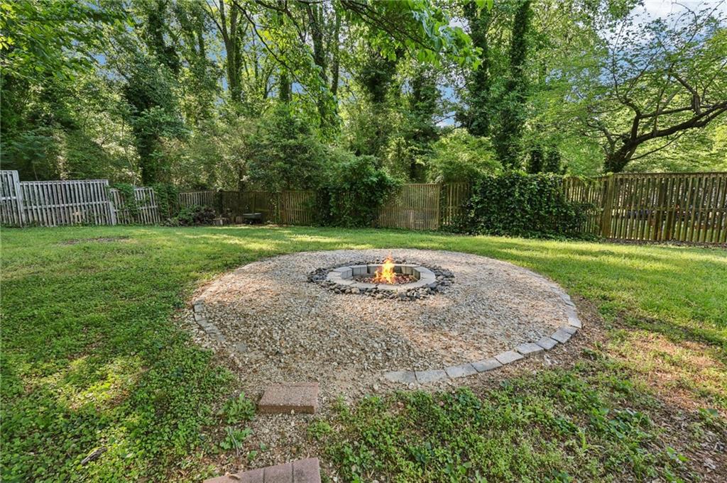 562 Rimrock Trail Stone Mountain, GA 30083 - Photo 22 of 23