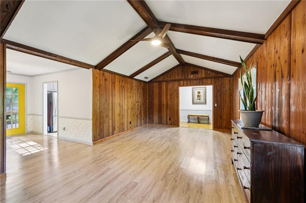 562 Rimrock Trail Stone Mountain, GA 30083 - Photo 6 of 23