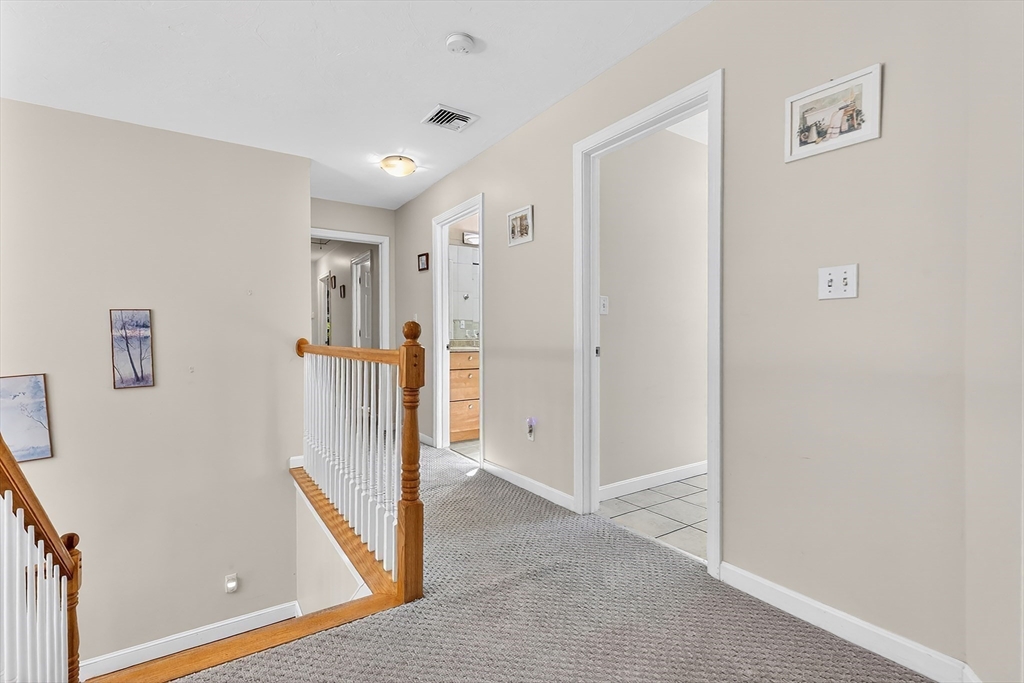 11 Rob's Lane Sharon, MA 02067 - Photo 17 of 42