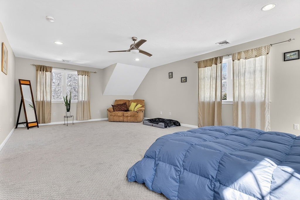 11 Rob's Lane Sharon, MA 02067 - Photo 18 of 42