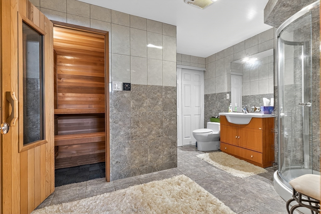 11 Rob's Lane Sharon, MA 02067 - Photo 31 of 42