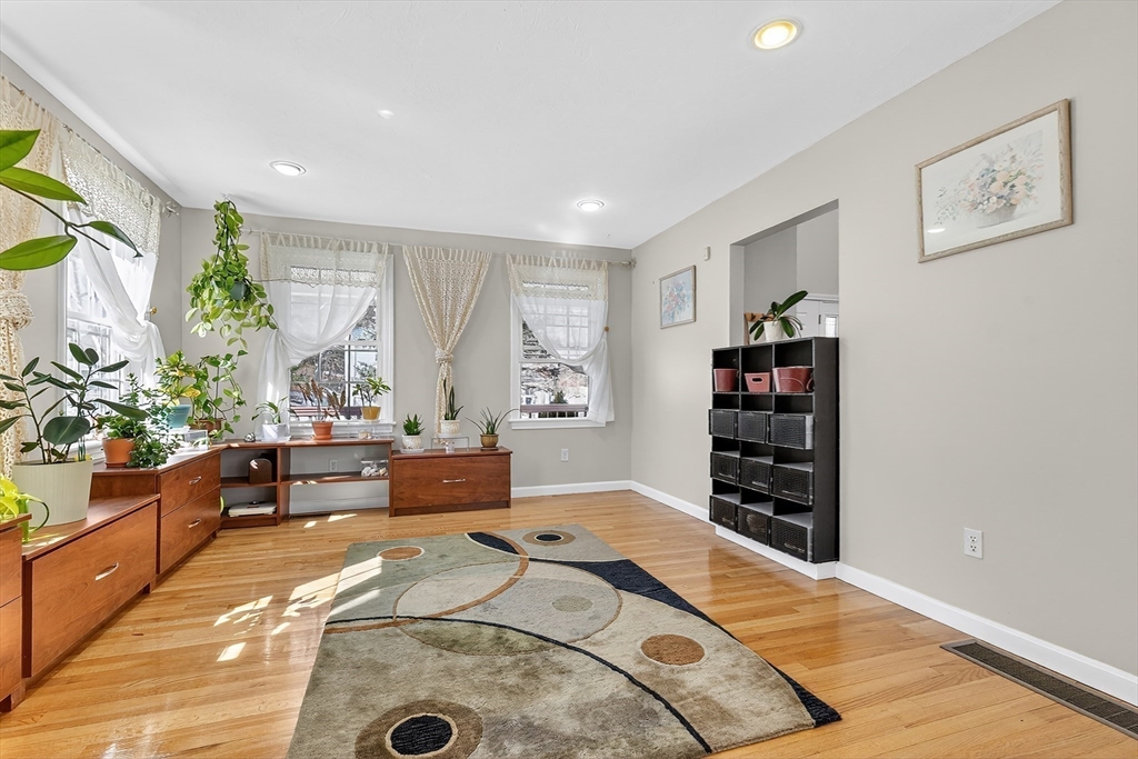 11 Rob's Lane Sharon, MA 02067 - Photo 8 of 42