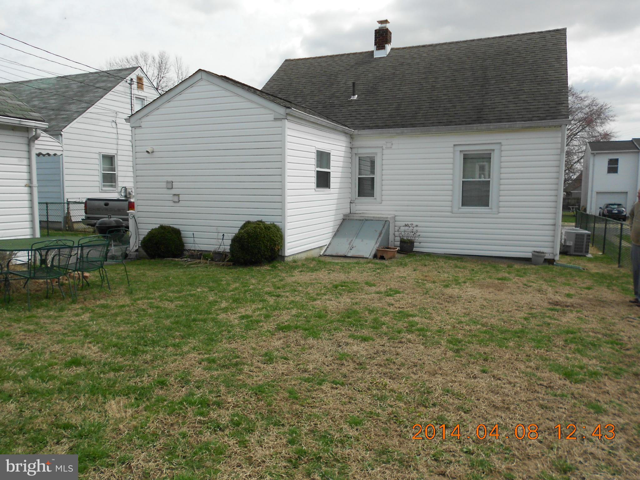 7 Fairway Road Baltimore, MD 21221 - Photo 14 of 15 Exterior (Rear)