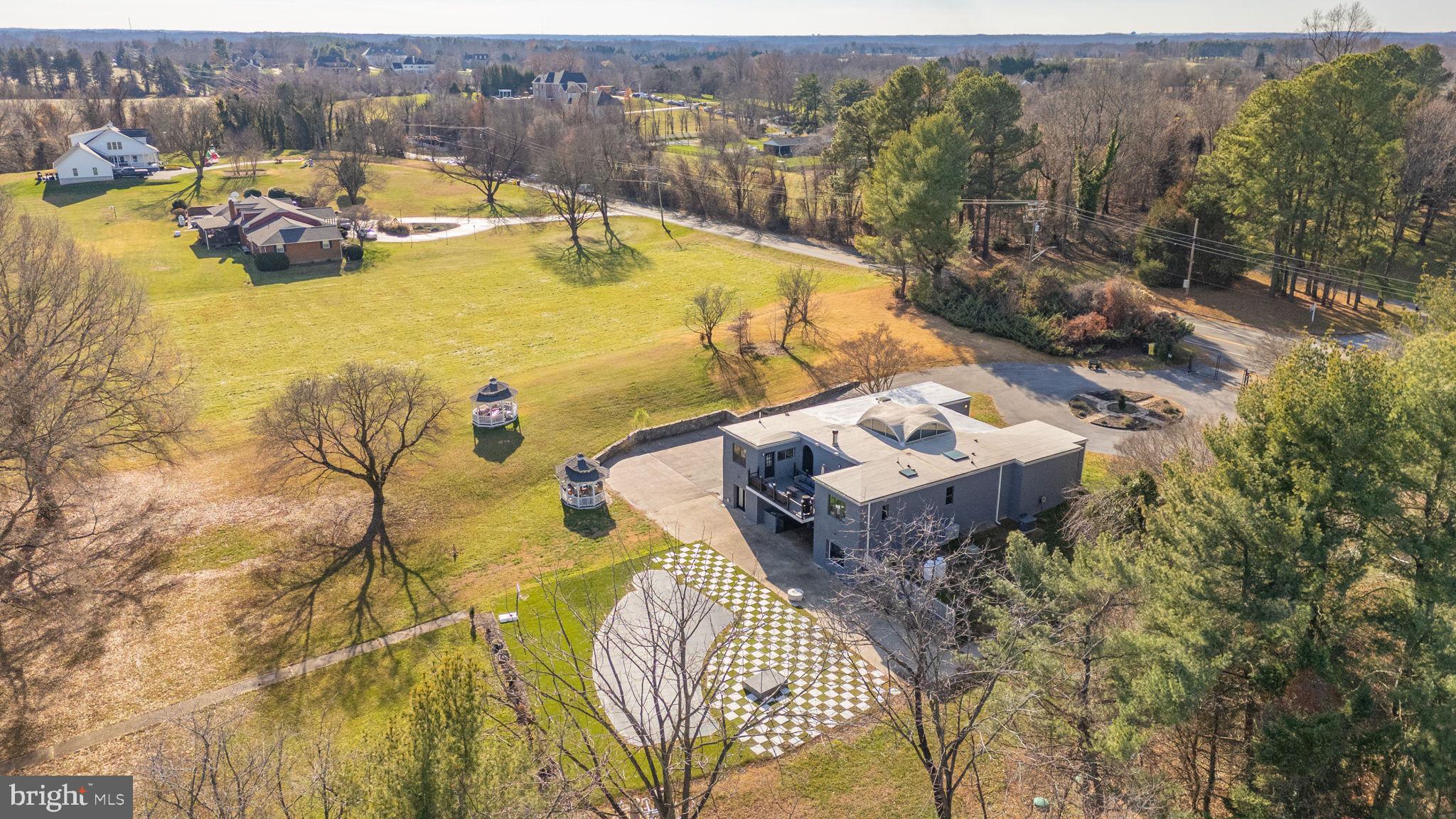 2919 Davidsonville Road Davidsonville, MD 21035 - Photo 56 of 63 a view of a swimming pool with lounge chair