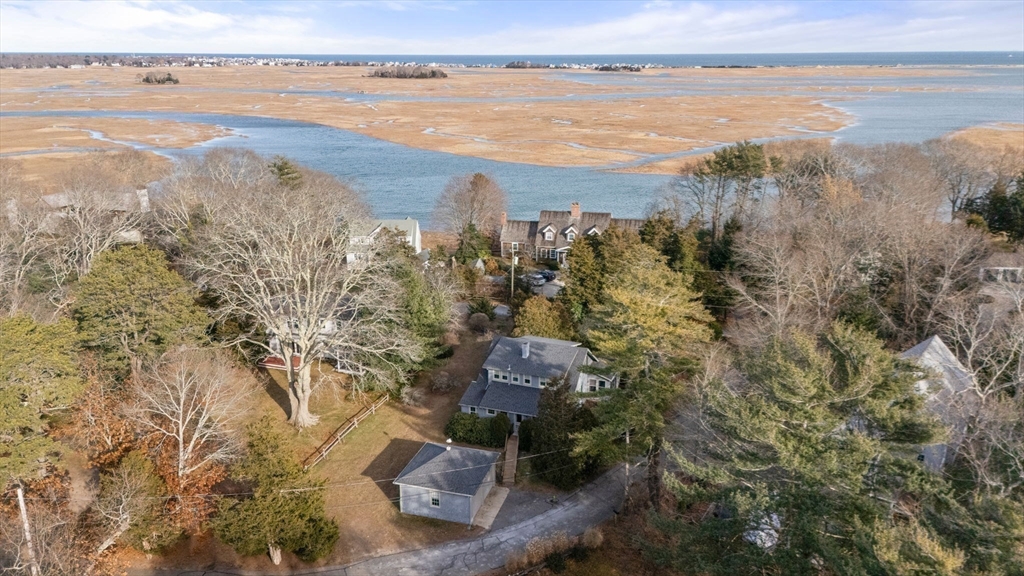 68 Abrams Hill Road Duxbury, MA 02332 - Photo 13 of 23