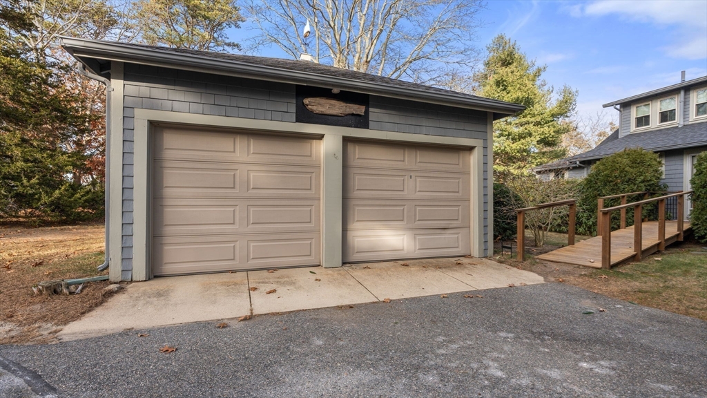 68 Abrams Hill Road Duxbury, MA 02332 - Photo 7 of 23