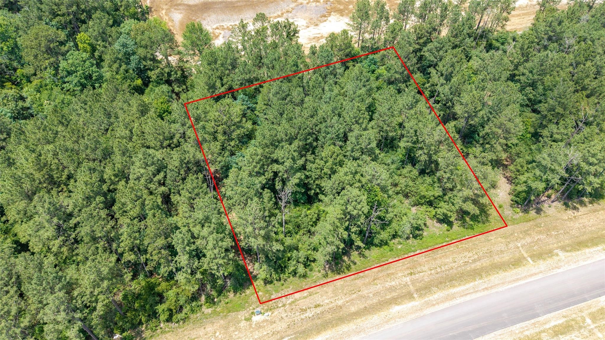 15981 Four Hls Road Willis, TX 77378 - Photo 8 of 11 Gallery Image 8