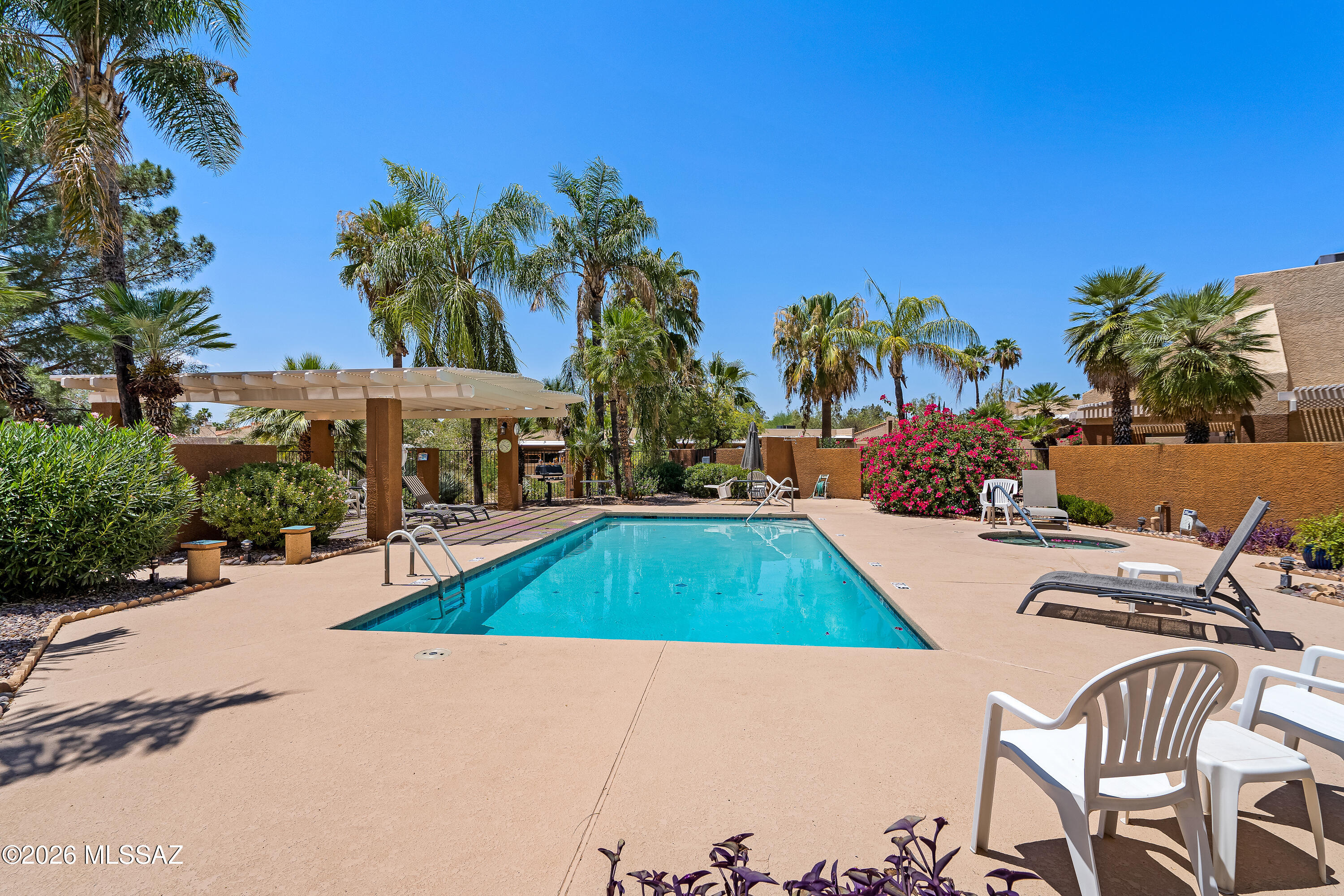 6224 North Rockglen Road Tucson, AZ 85704 - Photo 23 of 26 4 Pool-1