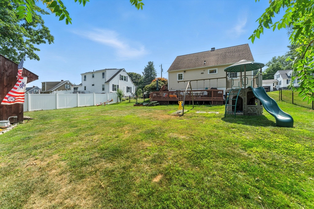 7 Davis Road Auburn, MA 01501 - Photo 38 of 42 Gallery Image 38
