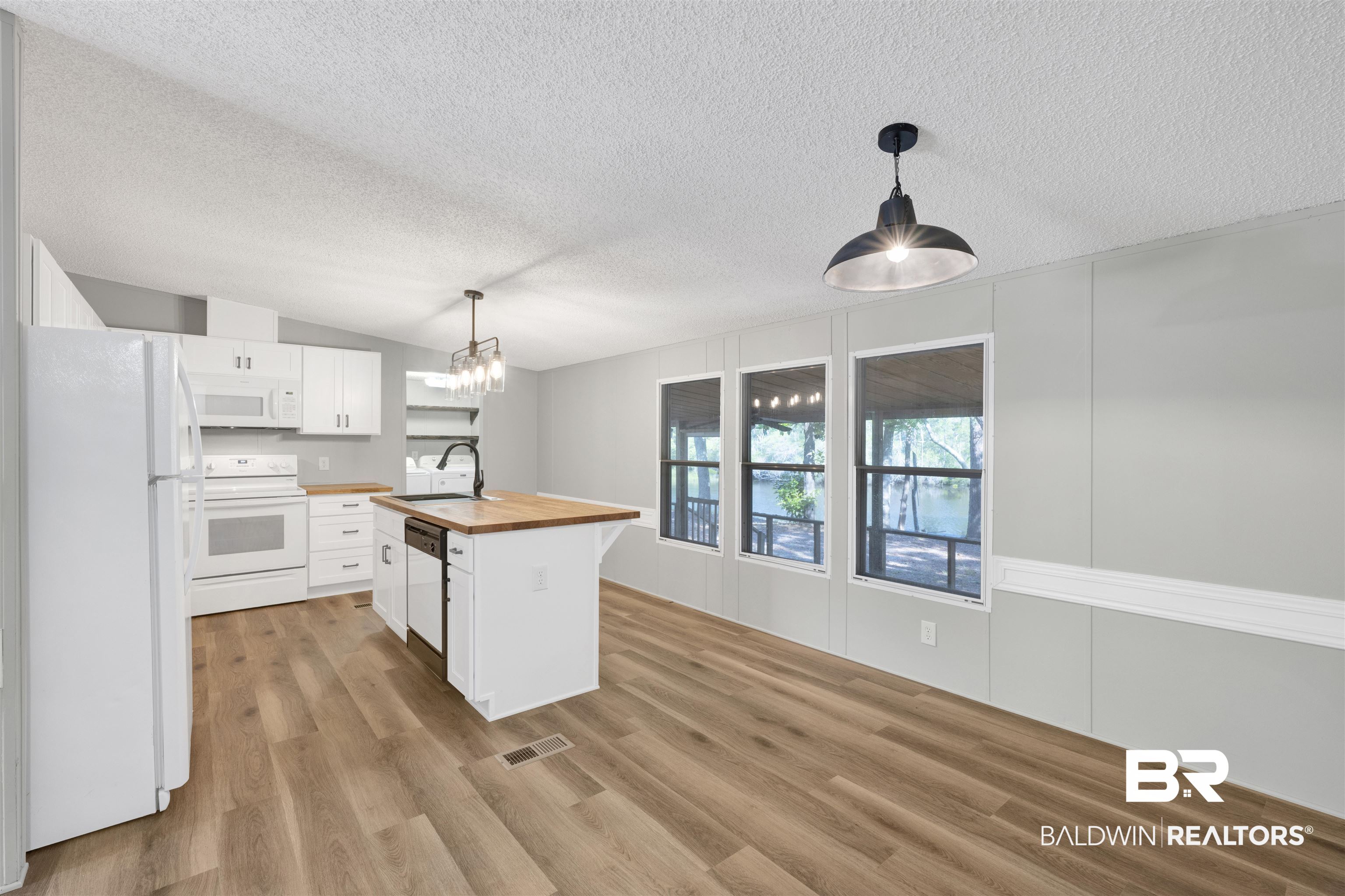 34369 Lost River Road Seminole, AL 36574 - Photo 18 of 32