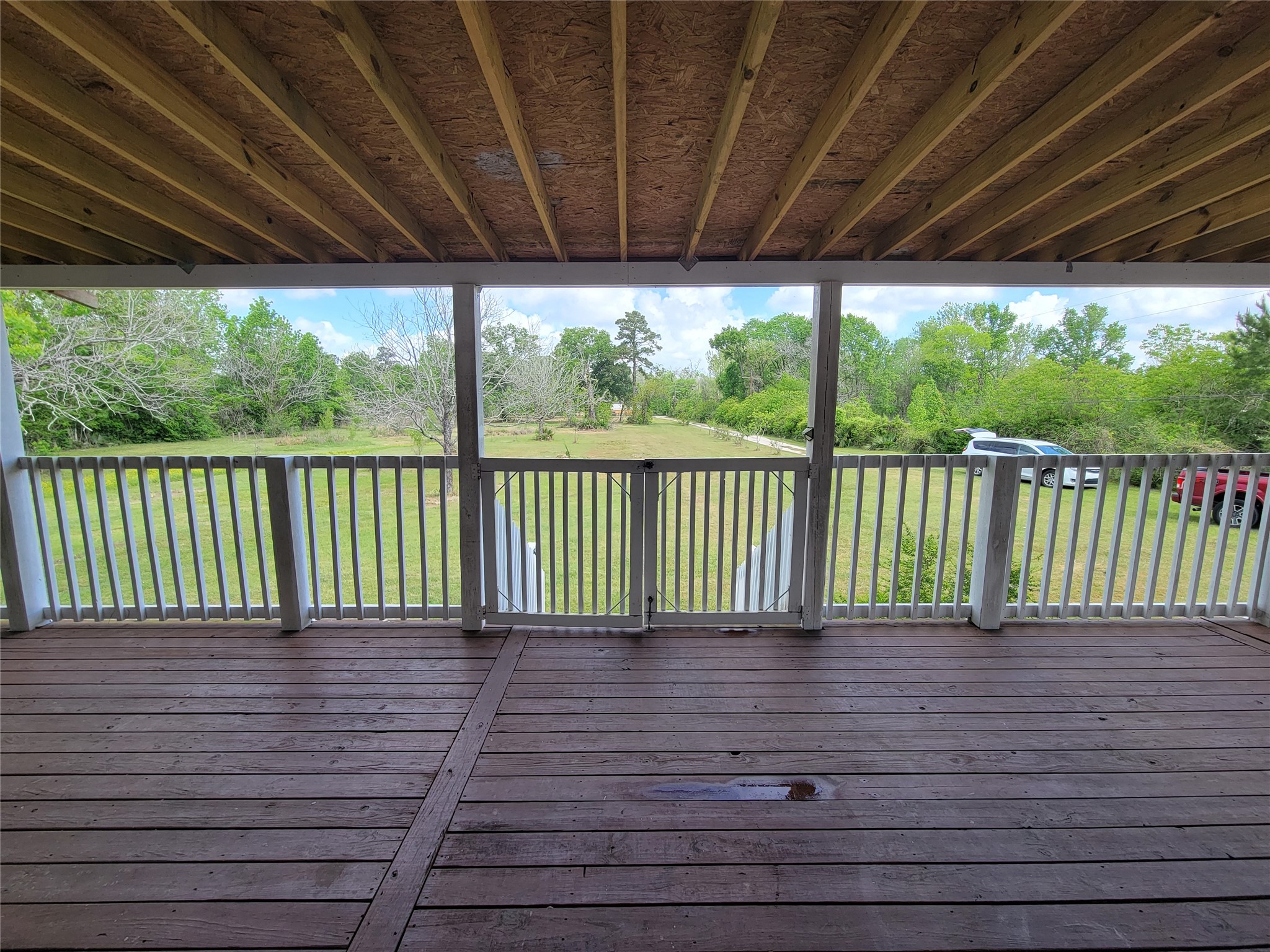 13534 Walker Road Conroe, TX 77302 - Photo 8 of 46