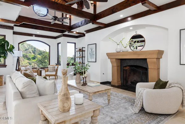 $3,995,000 | 2217 Crescent Drive, Altadena, CA 91001