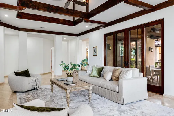 $3,995,000 | 2217 Crescent Drive, Altadena, CA 91001