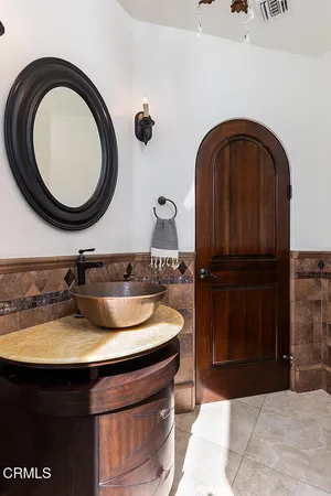 $3,995,000 | 2217 Crescent Drive, Altadena, CA 91001