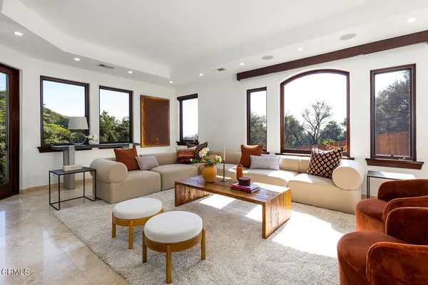 $3,995,000 | 2217 Crescent Drive, Altadena, CA 91001