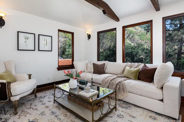 $3,995,000 | 2217 Crescent Drive, Altadena, CA 91001