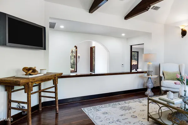 $3,995,000 | 2217 Crescent Drive, Altadena, CA 91001