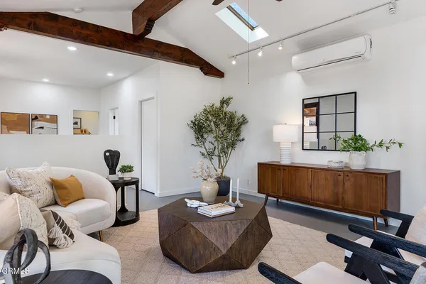 $3,995,000 | 2217 Crescent Drive, Altadena, CA 91001