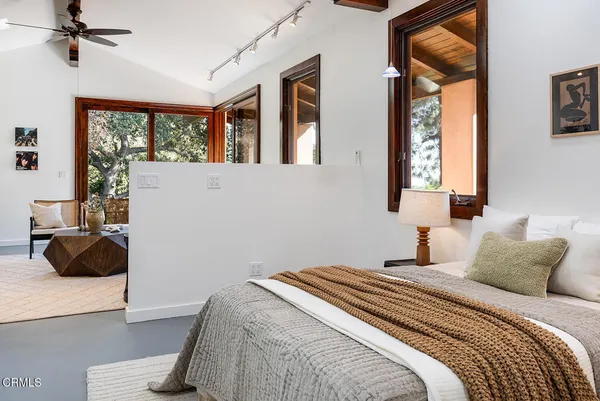 $3,995,000 | 2217 Crescent Drive, Altadena, CA 91001