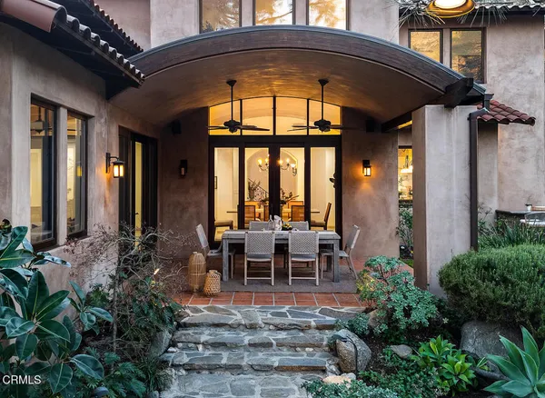 $3,995,000 | 2217 Crescent Drive, Altadena, CA 91001