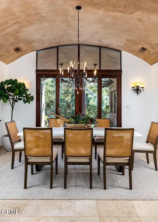 $3,995,000 | 2217 Crescent Drive, Altadena, CA 91001