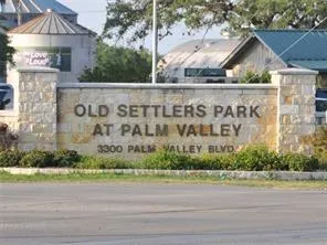 $1,875 | 1001 Zodiac Lane, Unit 58, Round Rock, TX 78665