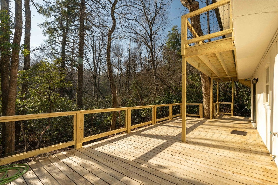 322 Satulah Ridge Road Highlands, NC 28741 - Photo 30 of 34 Lower Level Large Deck
