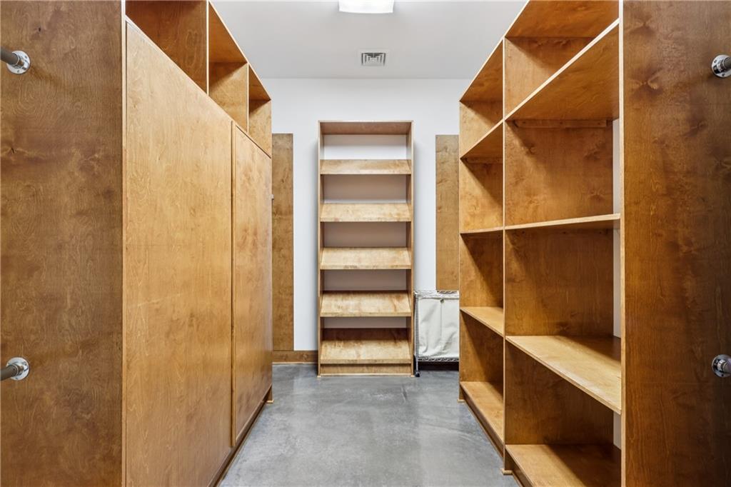 461 Dutchman Run Road New Kensington, PA 15068 - Photo 26 of 50 a view of an empty walk in closet