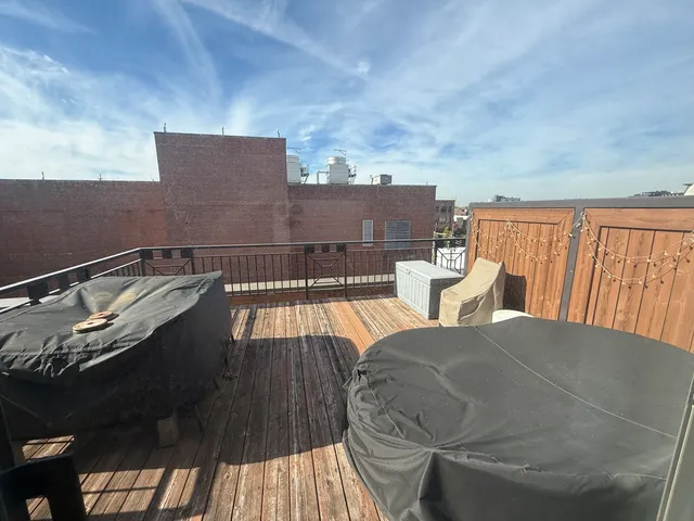 $3,400 | 1330 West Monroe Street, Unit 415, Chicago, IL 60607