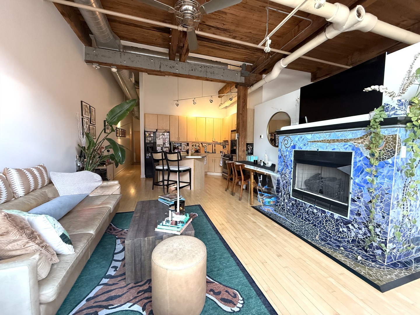 1330 West Monroe Street, Unit 415 Chicago, IL 60607 - Photo 5 of 13