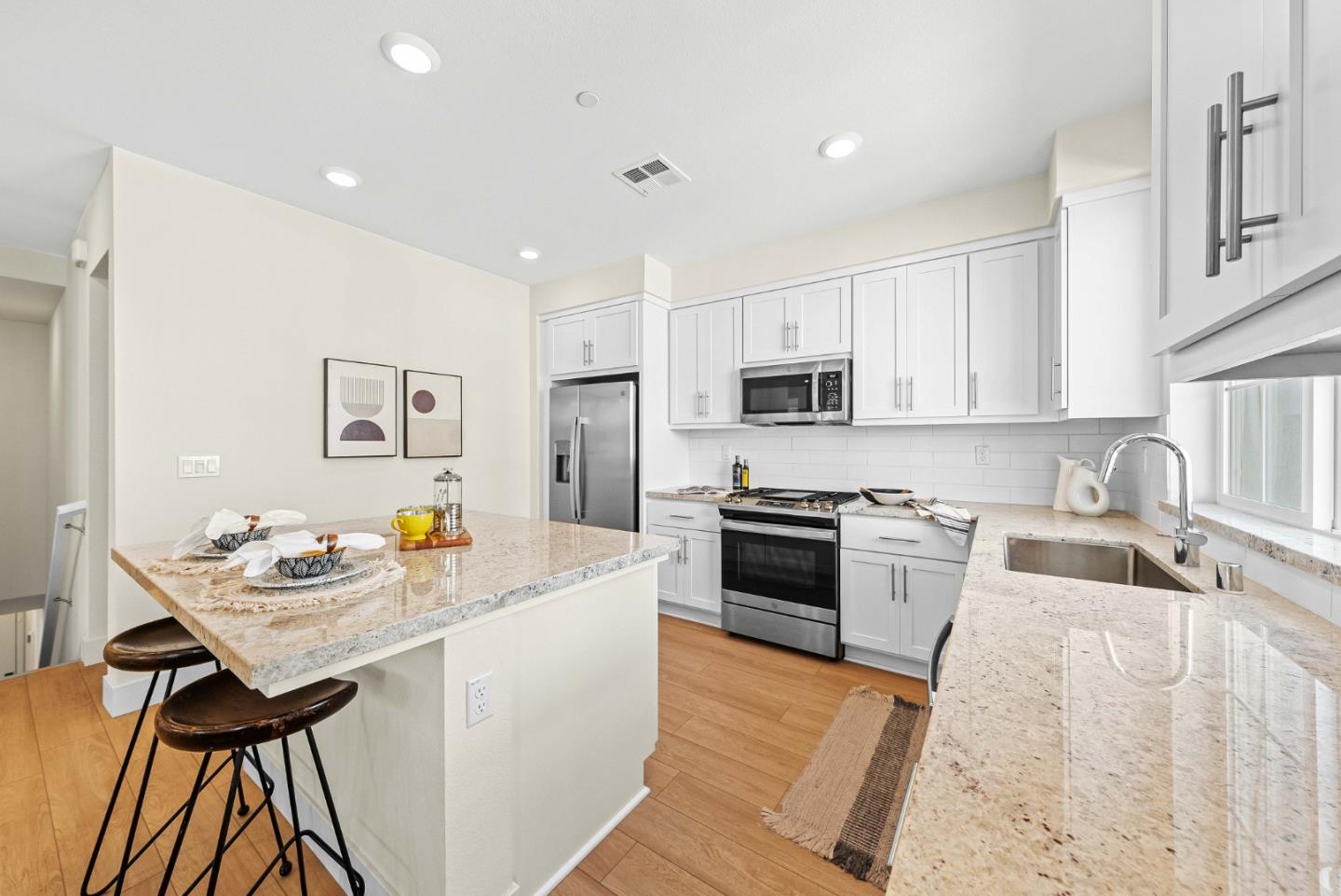 37512 Bowline Road Newark, CA 94560 - Photo 3 of 36 Gallery Image 3