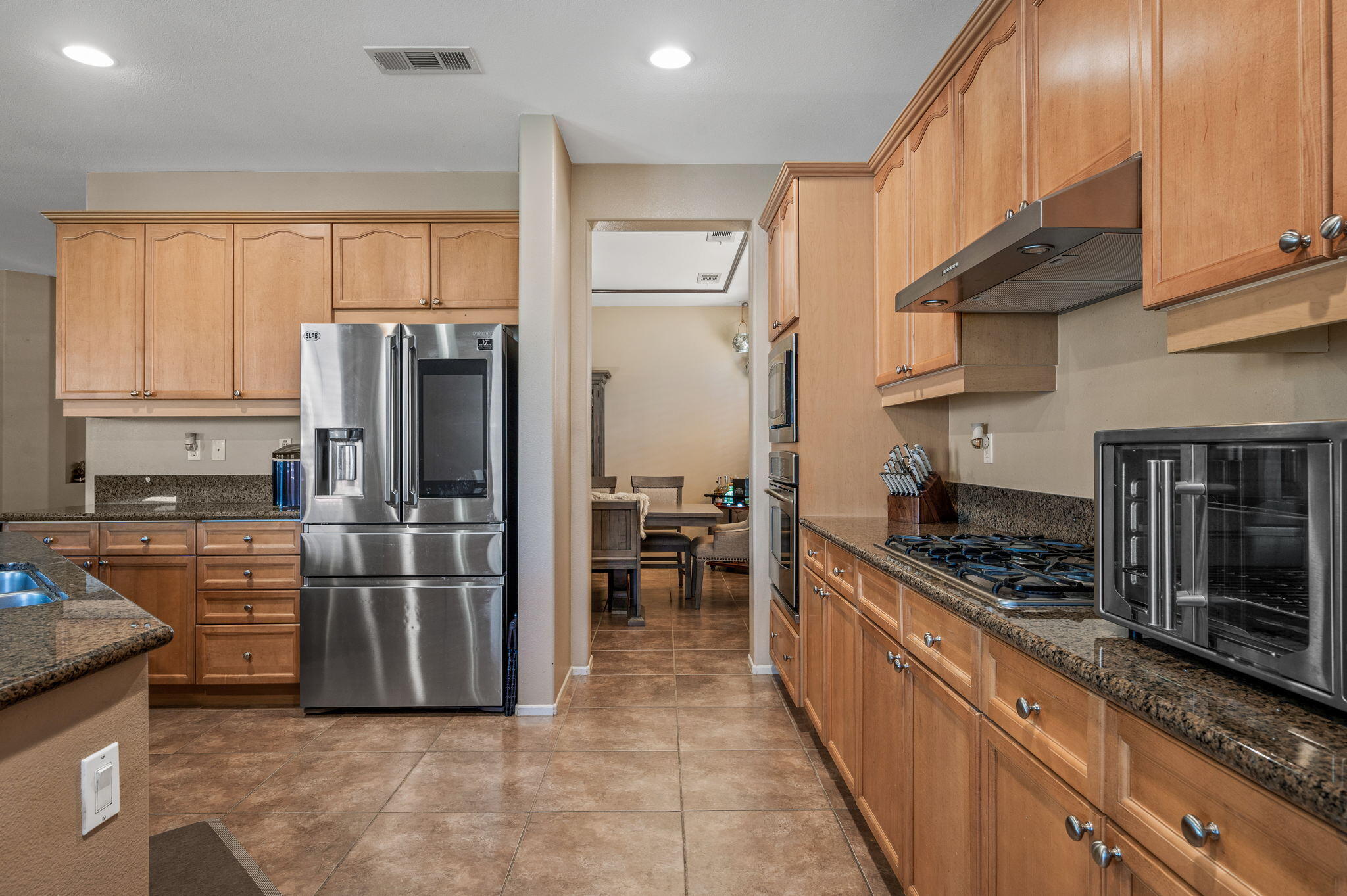 83427 Skyline Trail Road Indio, CA 92203 - Photo 6 of 27 kitchen with entrance to dining room