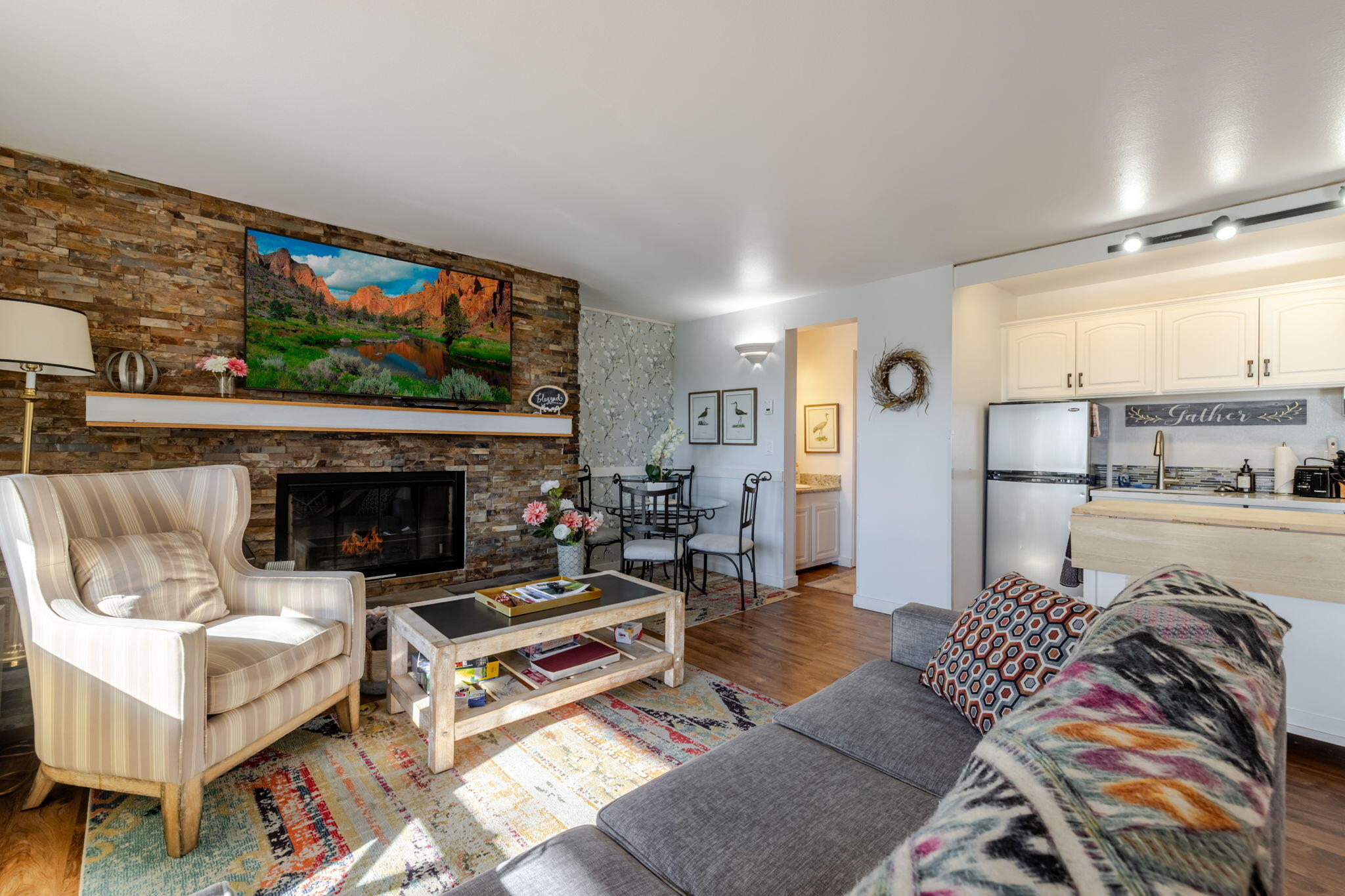 18575 Southwest Century Drive, Unit 1237/1238 Bend, OR 97702 - Photo 6 of 42 51-web-or-mls-18575 SW Century Drive UNI
