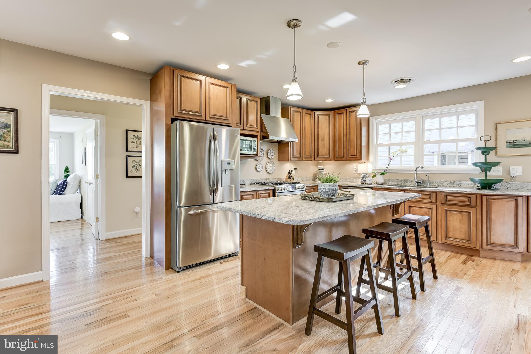 709 Black Forest Road Annapolis, MD 21409 - Photo 12 of 49 Large kitchen island
