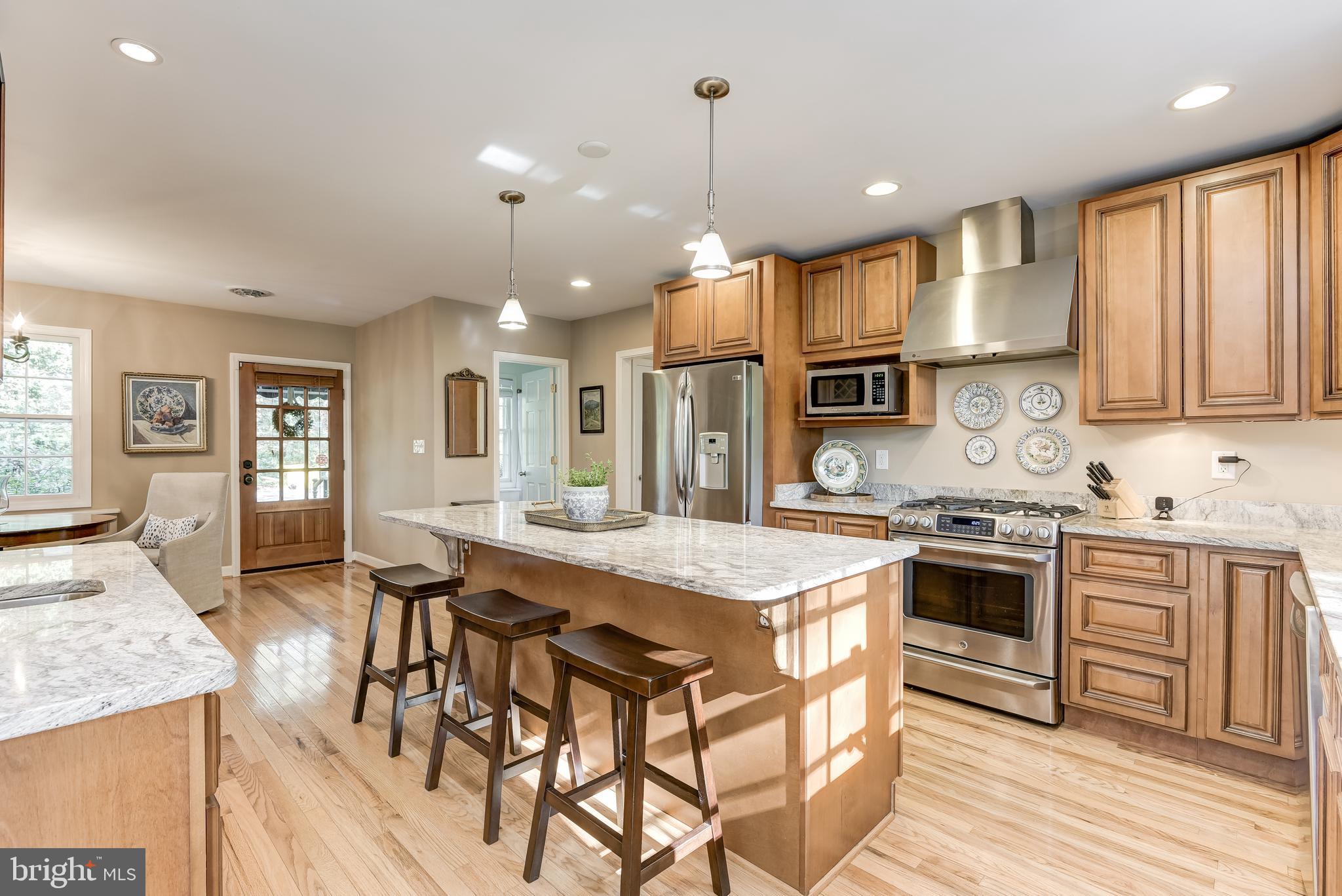 709 Black Forest Road Annapolis, MD 21409 - Photo 3 of 49 Chef's kitchen