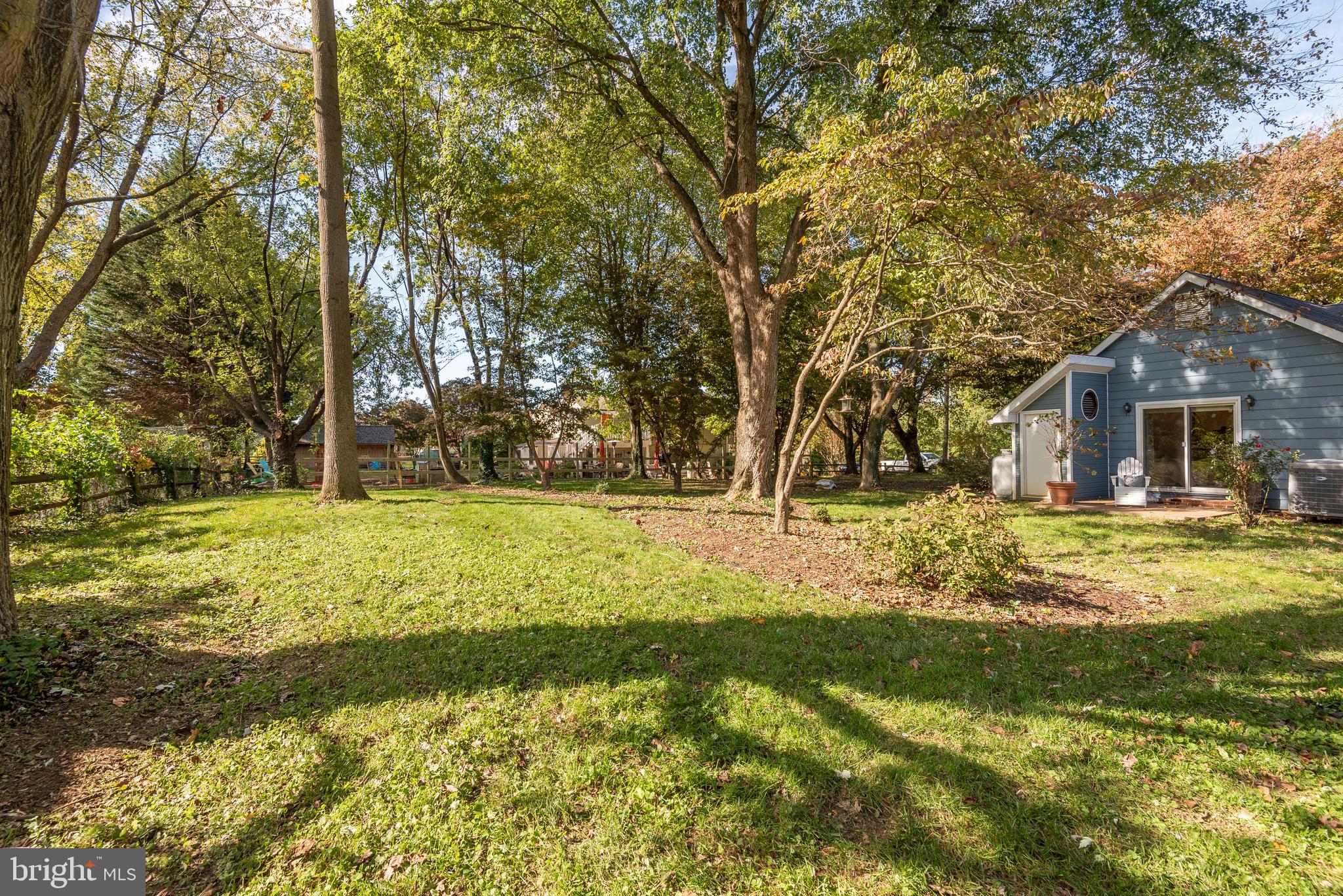 709 Black Forest Road Annapolis, MD 21409 - Photo 40 of 49 Partially fenced in