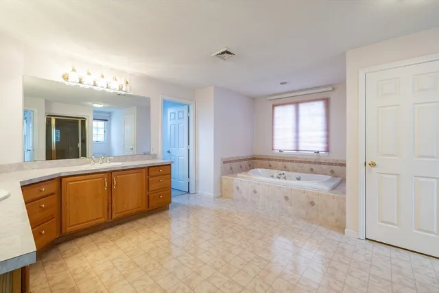 $649,900 | 161 Wild Flower Circle, Westfield, MA 01085