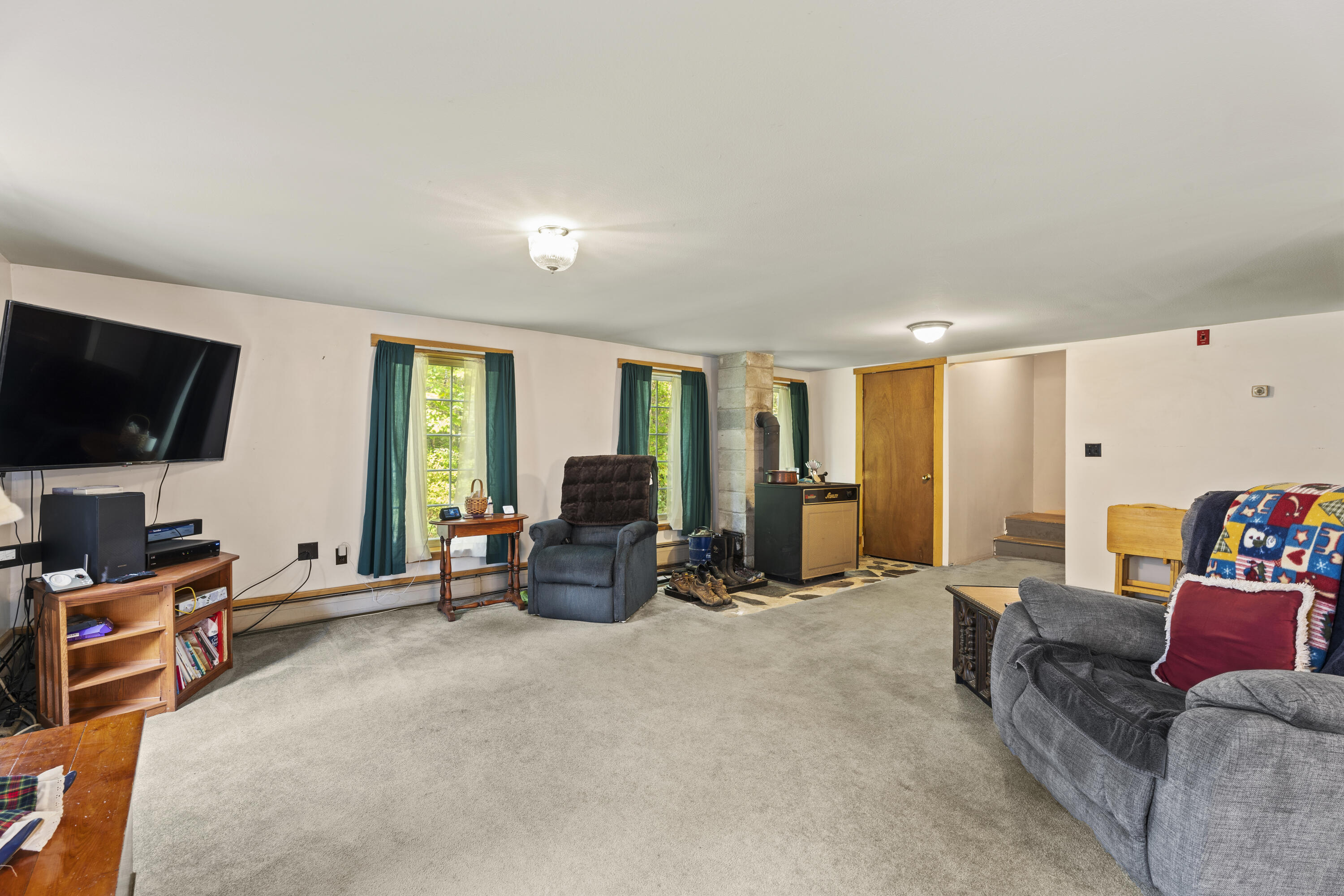 8 Sunken Bridge Road Winterport, ME 04496 - Photo 14 of 31 DSC03367