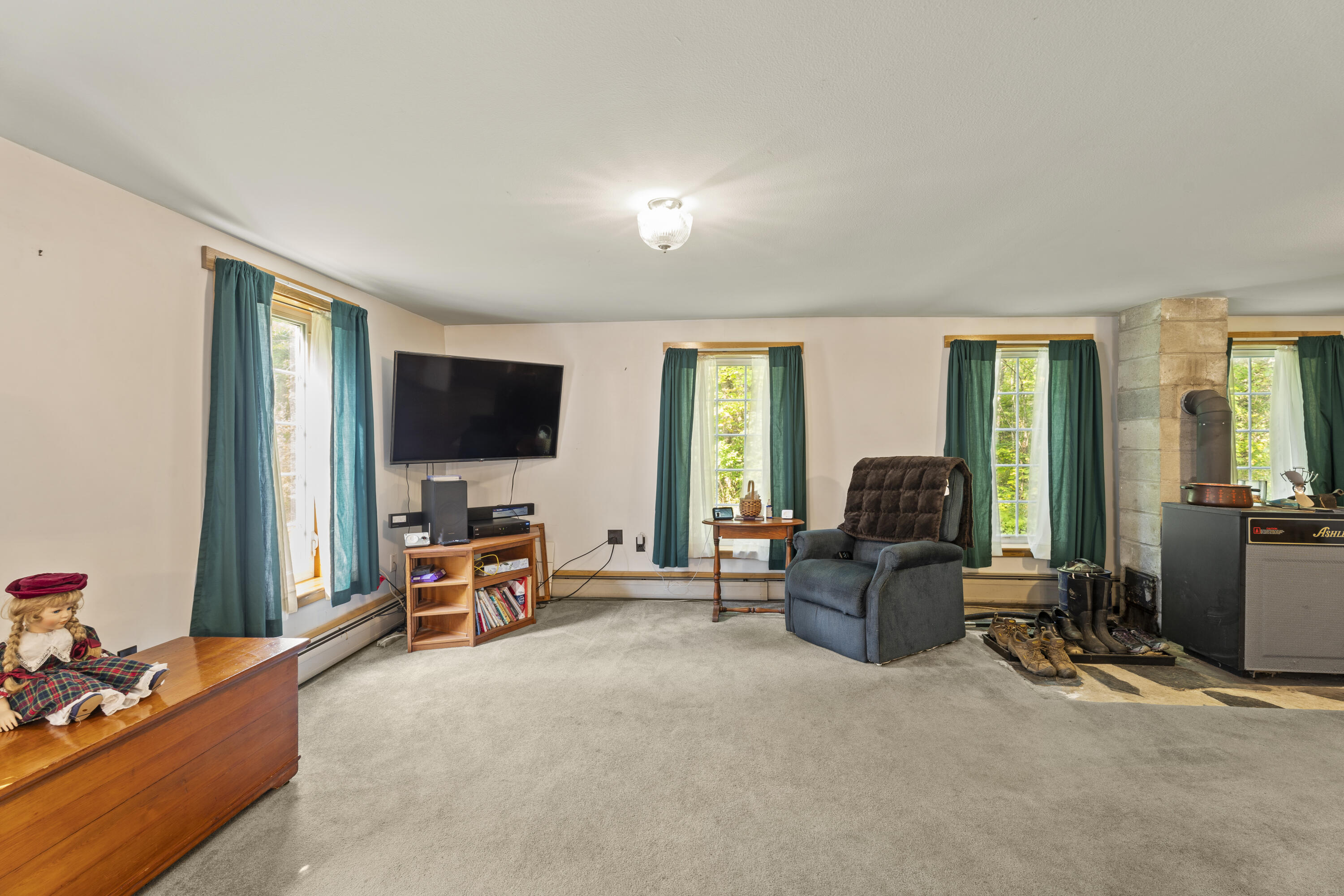 8 Sunken Bridge Road Winterport, ME 04496 - Photo 15 of 31 DSC03370