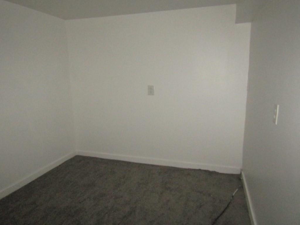686 Filmore Road Pittsburgh, PA 15221 - Photo 28 of 29 Gallery Image 28